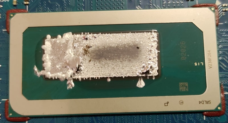 рідкий метал на процесорі Asus G733z
