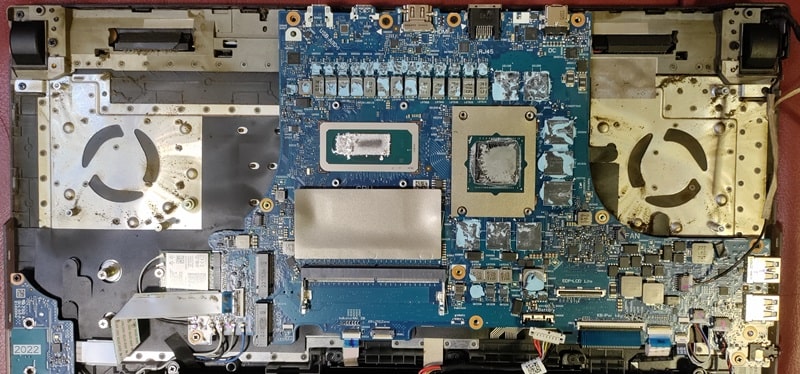 система охолодження Asus G733z без термотрубки