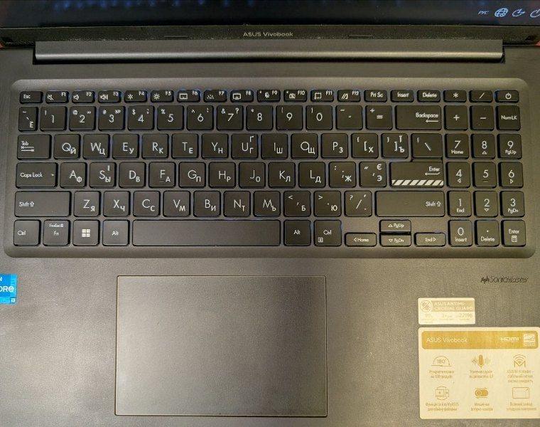 нноутбук Asus після заміни клавіатури готовий, вигляд зверху заміна клавіатури на Asus ViviBook 16X X1605ZA завершена