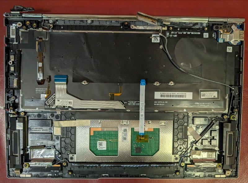 топкейс Asus ZenBook 14 UX3204V 